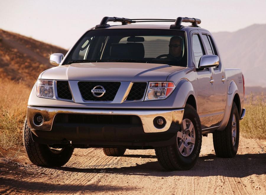  Nissan Frontier Crew Cab 2005 года  (фото 11 из 13)